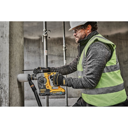 18V XR Brushless 24mm SDS-Plus Hammer Drill – 2 x POWERSTACK™ 5.0Ah Batteries