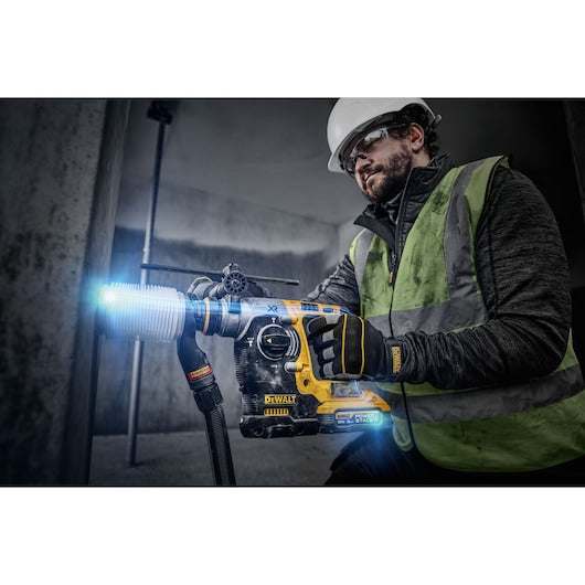 18V XR Brushless 24mm SDS-Plus Hammer Drill – 2 x POWERSTACK™ 5.0Ah Batteries