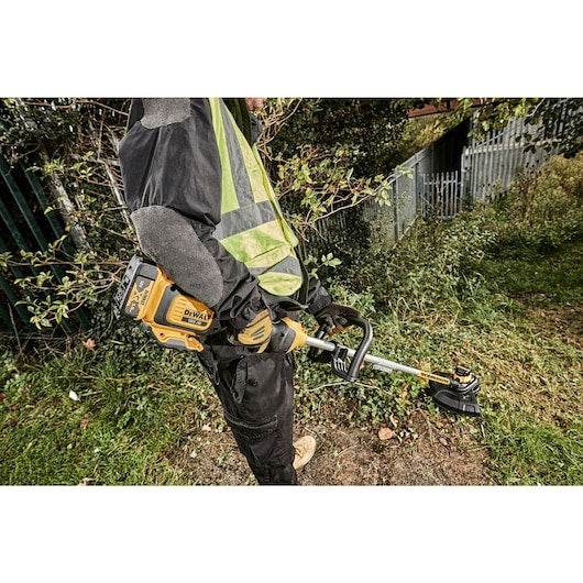 18V XR Brushless 33cm Grass Trimmer – Bare Unit