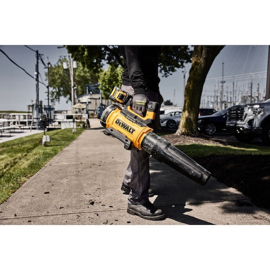 54V XR FLEXVOLT Axial Blower
