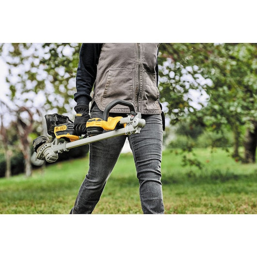 20V MAX* Brushless 14-Inch Cordless Folding String Trimmer