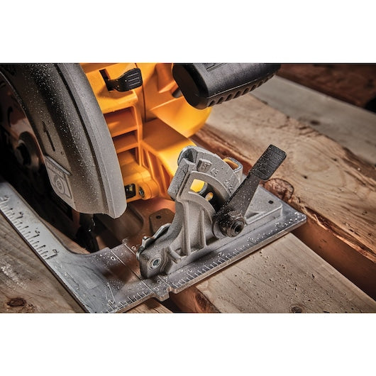 18V XR 190mm Circular Saw with FLEXVOLT ADVANTAGE™ – Bare Unit