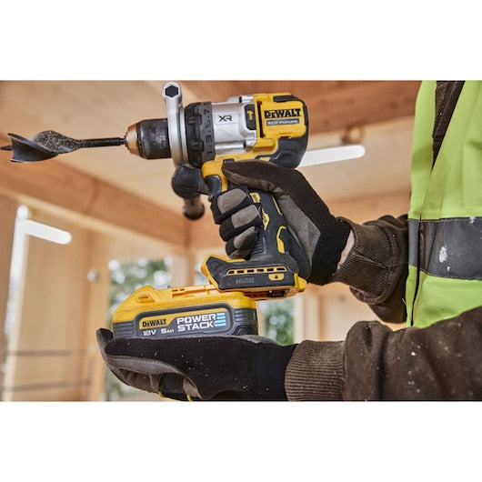 20V MAX XR 1/2 Inch Brushless Cordless Hammer Drill Kit with 8AH Battery and Charger, 3 Speed (DCD1007WW1)