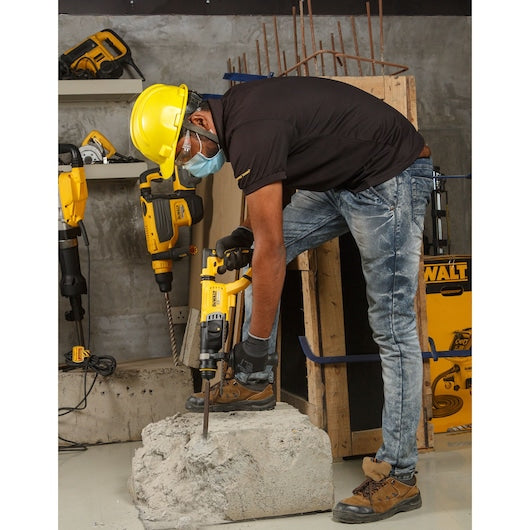 DCH263KN 18V/3.0J Straight Cordless Brushless Rotary hammer Only Body