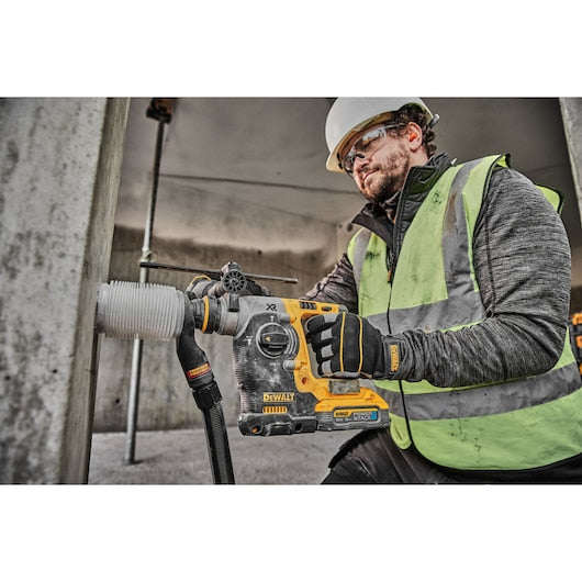 18V XR Brushless 24mm SDS-Plus Hammer Drill – 2 x POWERSTACK™ 5.0Ah Batteries