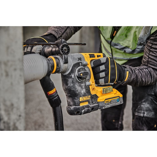 18V XR Brushless 24mm SDS-Plus Hammer Drill – 2 x POWERSTACK™ 5.0Ah Batteries