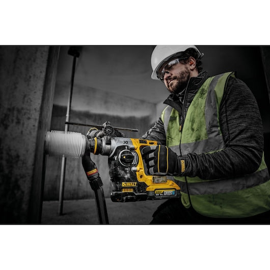 18V XR Brushless 24mm SDS-Plus Hammer Drill – 2 x POWERSTACK™ 5.0Ah Batteries