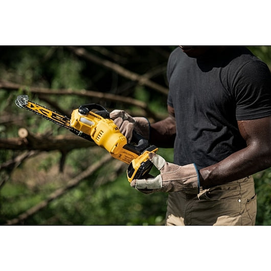 18V XR Pruning Saw – Kit with 1 x 5.0Ah Battery
