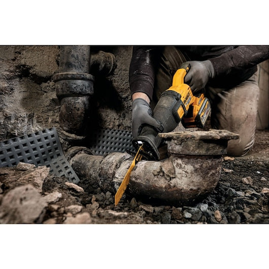 54V XR FLEXVOLT Reciprocating Saw – Bare Unit