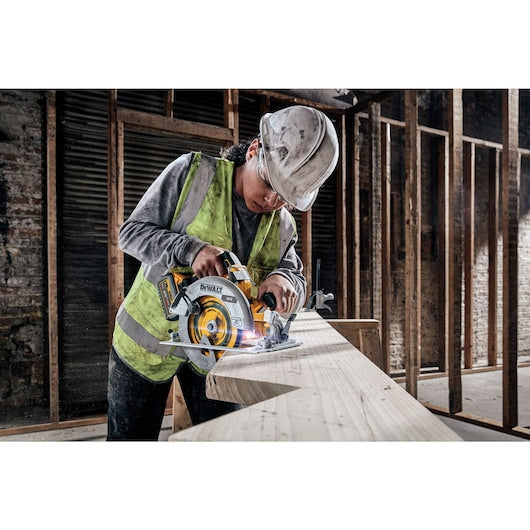 18V XR 190mm Circular Saw with FLEXVOLT ADVANTAGE™ – Bare Unit
