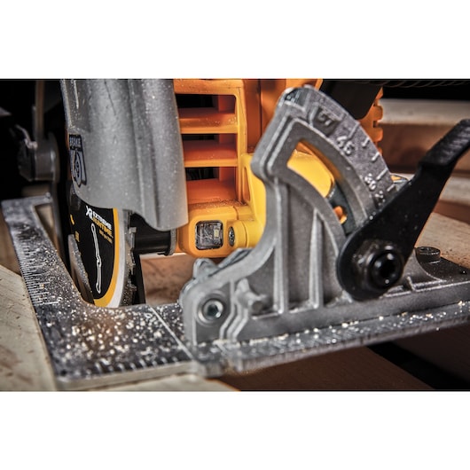 18V XR 190mm Circular Saw with FLEXVOLT ADVANTAGE™ – Bare Unit