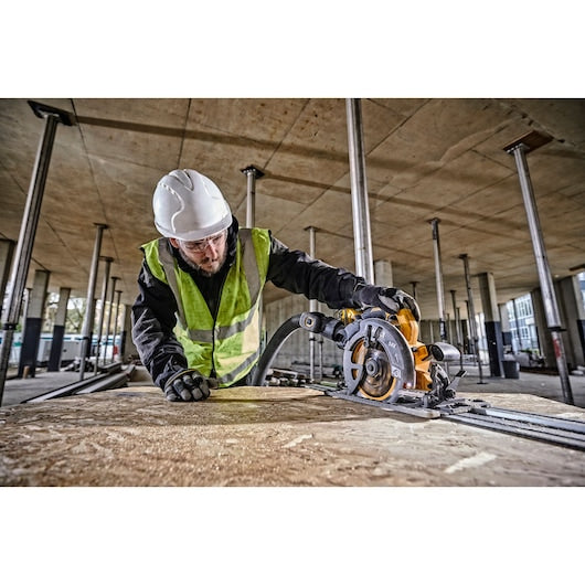 54V XR FLEXVOLT 190mm Track-Compatible Circular Saw – 2 x 6.0Ah Batteries